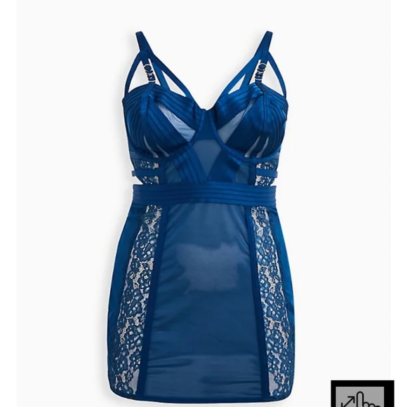 READ AD!!! HIT "LIKE" TO SAVE TO YOUR CLOSET ONLY. DO NOT PUT IN A BUNDLE. - Picture 2 of 10